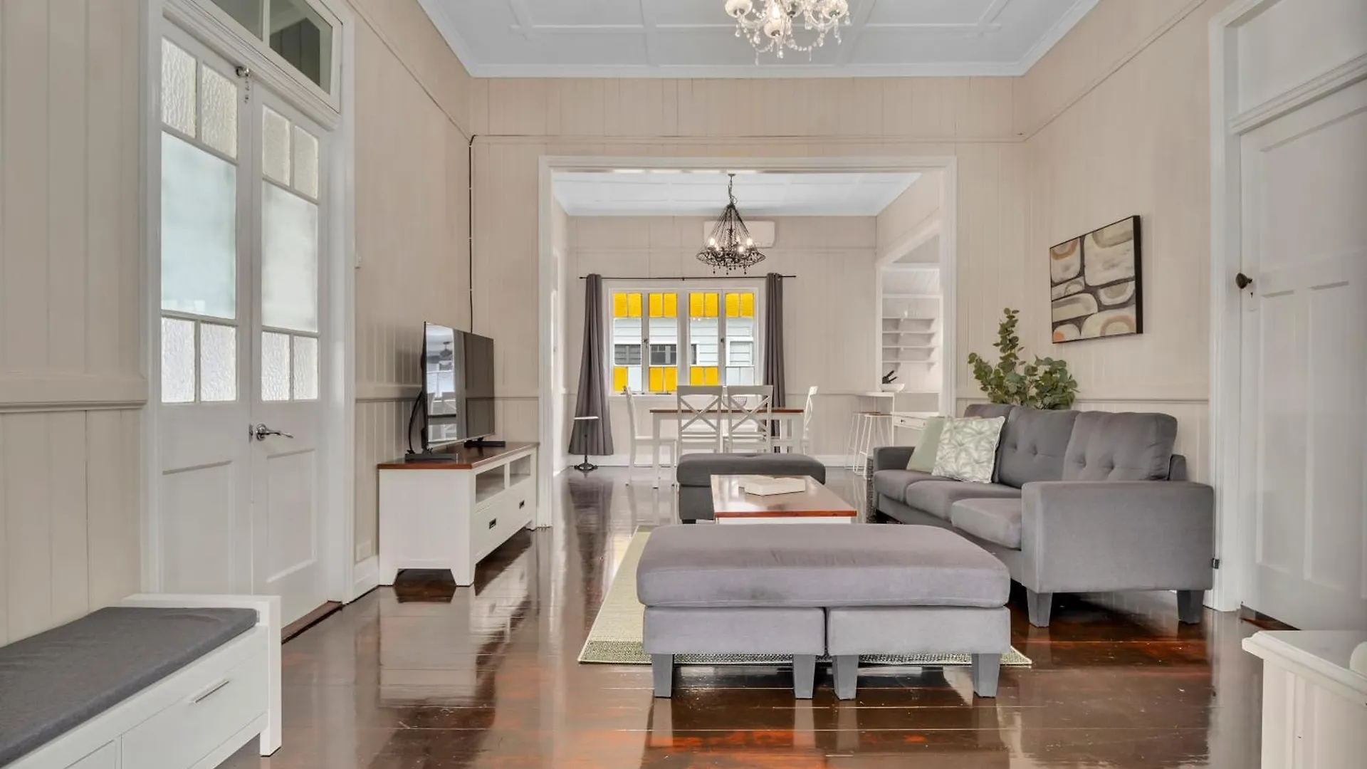 Cedar Street Lodge Upper 3Br2Bath Pets Brisbane 0*,  Australia