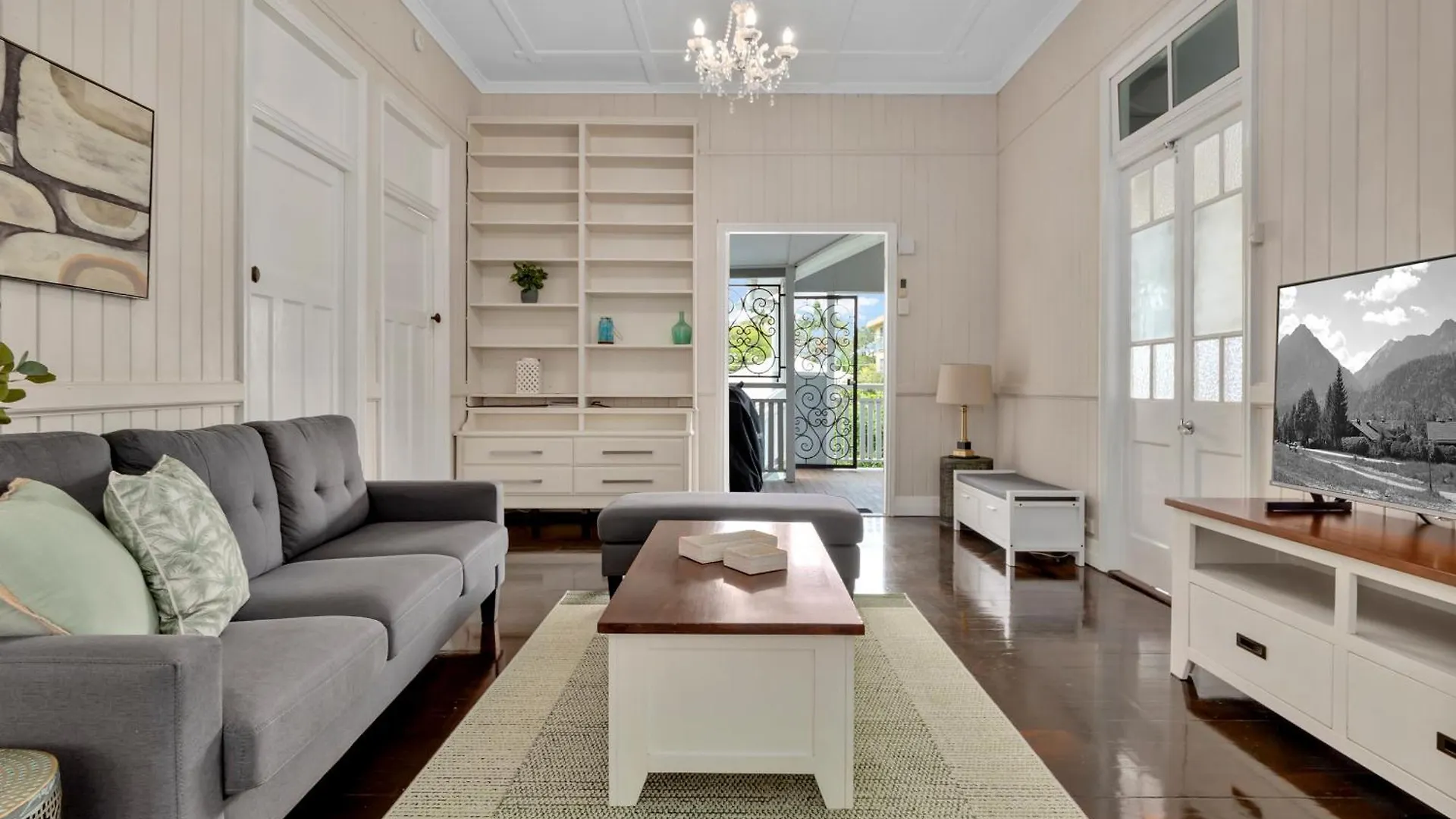 Holiday home Cedar Street Lodge Upper 3Br2Bath Pets Brisbane